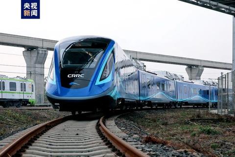 首款氢动力市域列车在上海发布(图1)