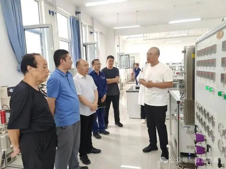 西安交大联合开发的二氧化碳加氢制航煤技术通过鉴定(图2)