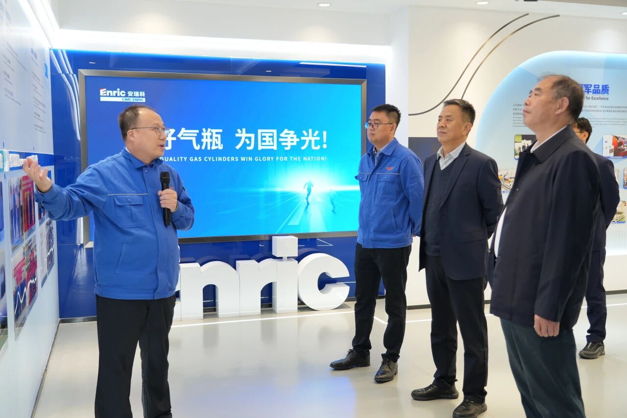 “车挂一体化”全新解决方案 中集安瑞科与东风商用车深化合作共拓市场(图2) “车挂一体化”全新解决方案 中集安瑞科与东风商用车深化合作共拓市场(图2)