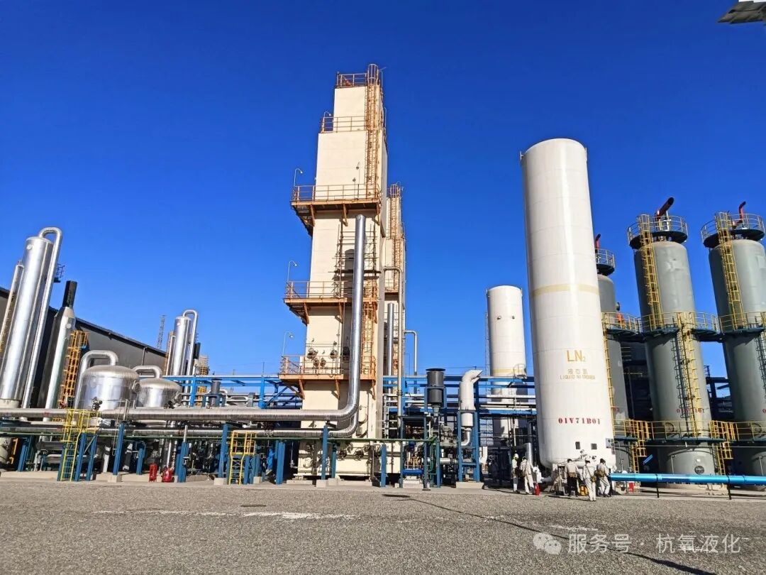【中国气体协会气体展展商动态】杭氧低温液化承建阿曼制氮装置已顺利产出合格氮气并成功并网(图1)