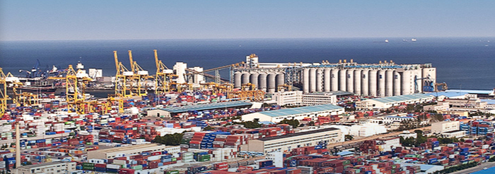 发力新能源设施建设,港口低碳化作业更加普及 | 《两会进行时·低碳之路》系列报道之三(图1) 发力新能源设施建设,港口低碳化作业更加普及 | 《两会进行时·低碳之路》系列报道之三(图1)